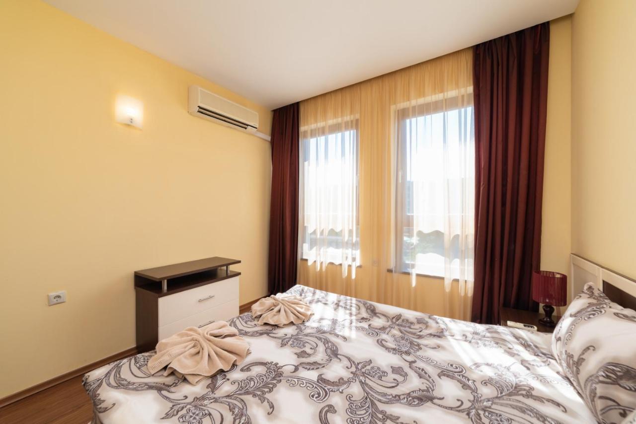Admiral Amazing Sea View Apartment Golden Sands Ngoại thất bức ảnh